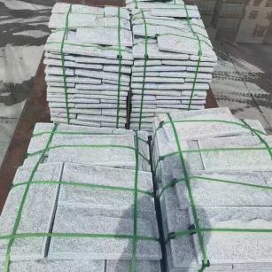 南昌 芝麻白蘑菇石装车出货