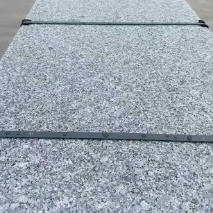 南昌 芝麻黑火烧面毛板，条板，半成品