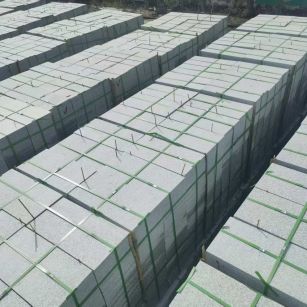 南昌 芝麻白1.8公分火烧300*600地铺，清仓大甩卖