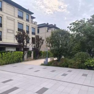 南昌 芝麻白与芝麻白搭配铺装，尺寸1200*600