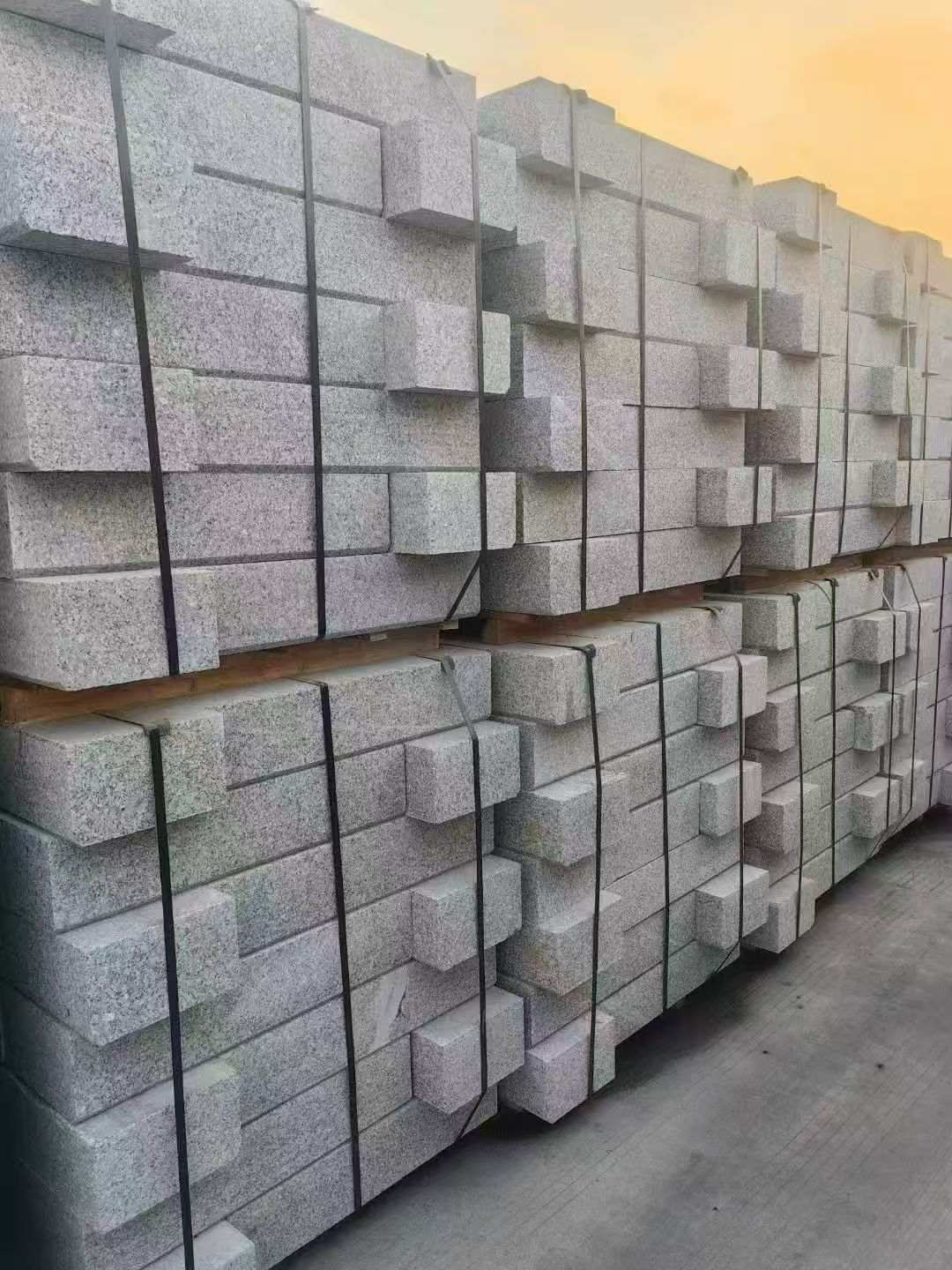 南昌 芝麻白路沿石