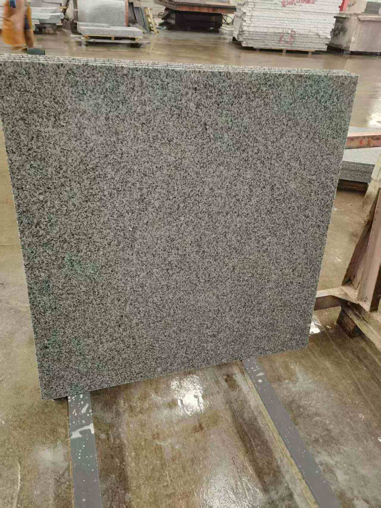 南昌 芝麻白光面900*900，高地铁标准