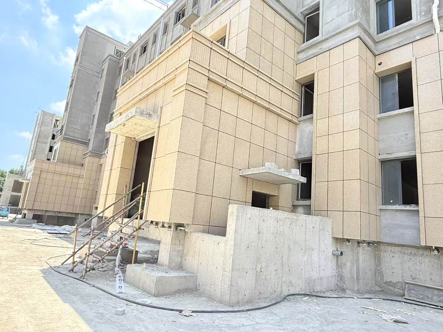 南昌 黄金麻干挂，工地实拍