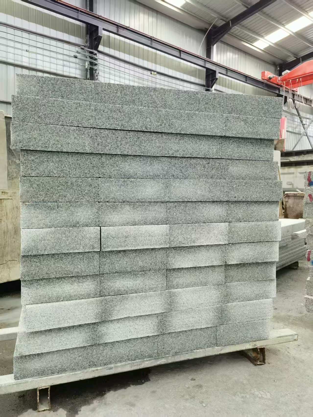 南昌 芝麻白10公分300*600广场地铺，A料定制，尺寸标准，厚薄均匀